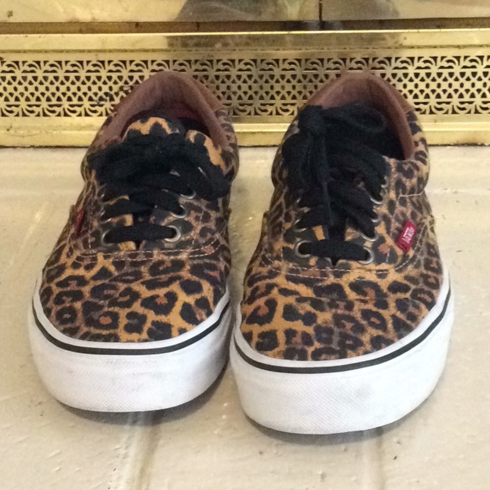 Leopard vans - almost new condition
